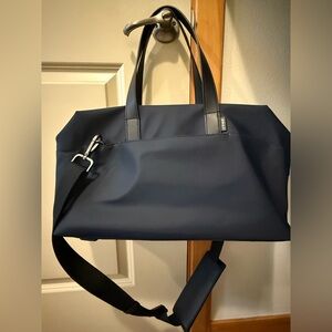 Away Travel Everywhere Bag in Navy Blue